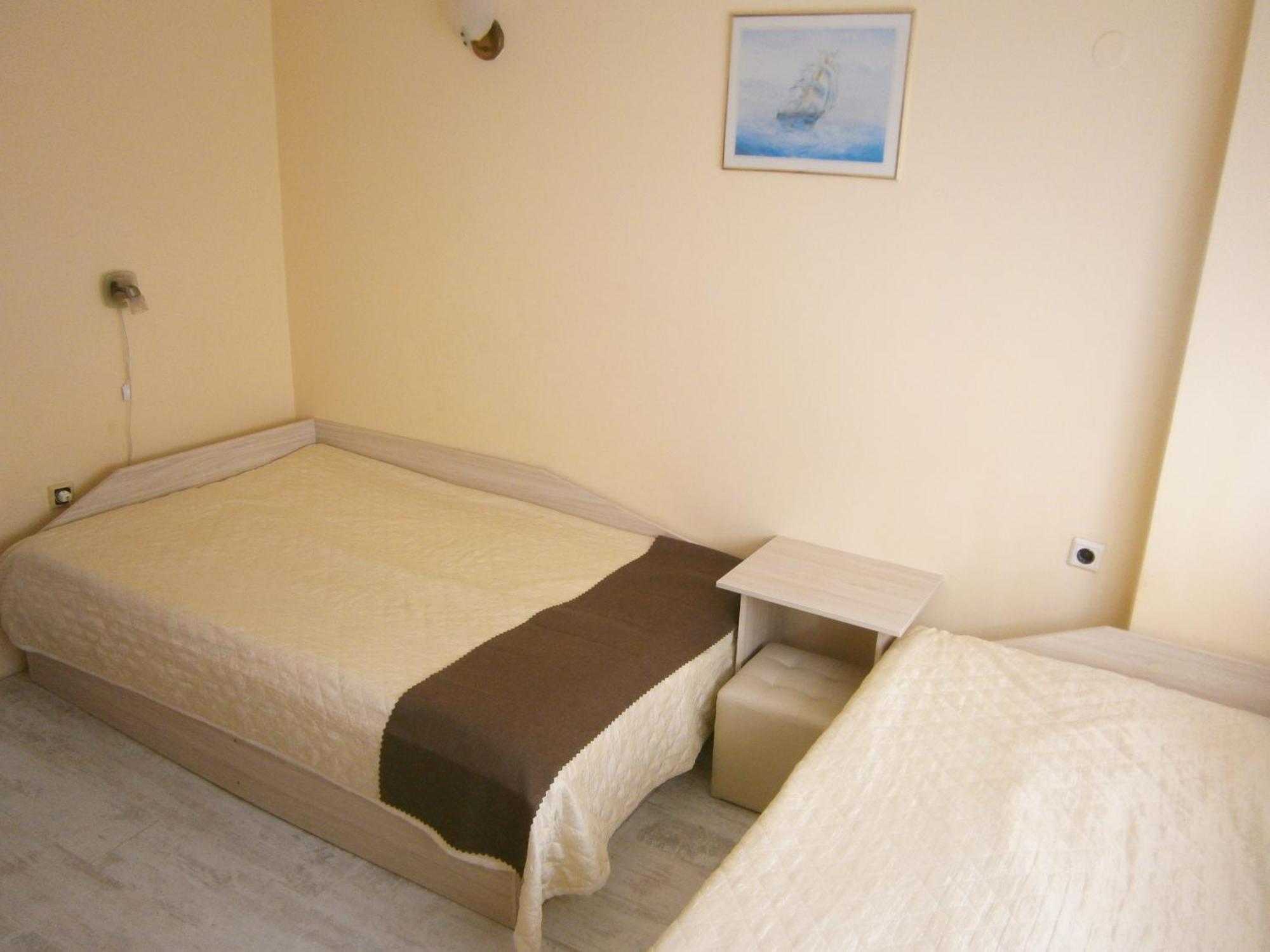 Family Hotel White House Pomorie Esterno foto